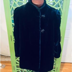 Sasson Vintage Faux Fur Super Soft Coat - M